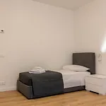 Casa More, Ospitar * 코스타 볼피노