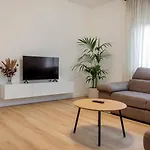 Casa More, Ospitar * 코스타 볼피노