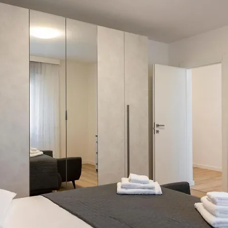 Apartment Casa More, Ospitar *