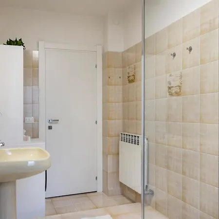 Casa More, Ospitar Apartamento *