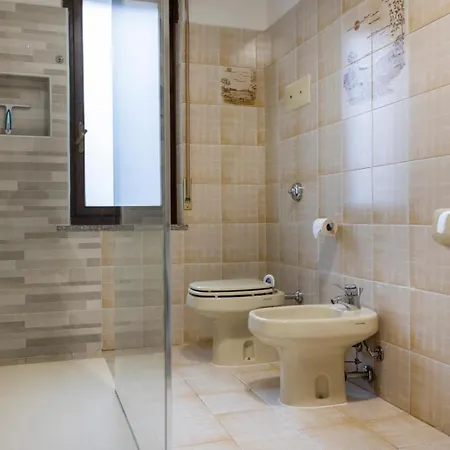 Casa More, Ospitar Apartamento Costa Volpino